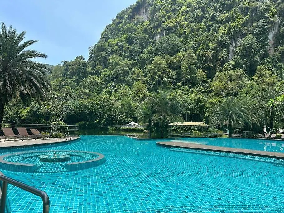 Ipoh Lakeside Suite Ipoh 4Pax 0*,